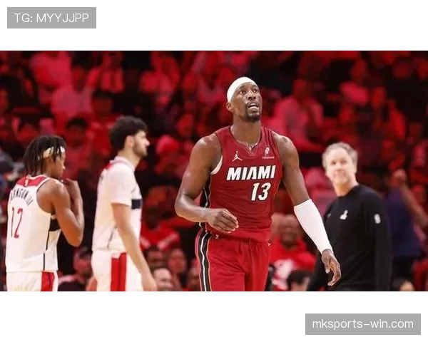 巴姆·阿德巴约挡拆制造错位显著提升内线效率