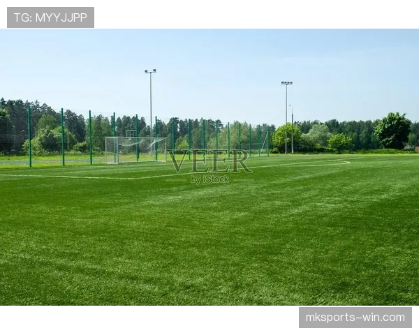 球门尺寸规则：标准宽高、净空与安装要求解析