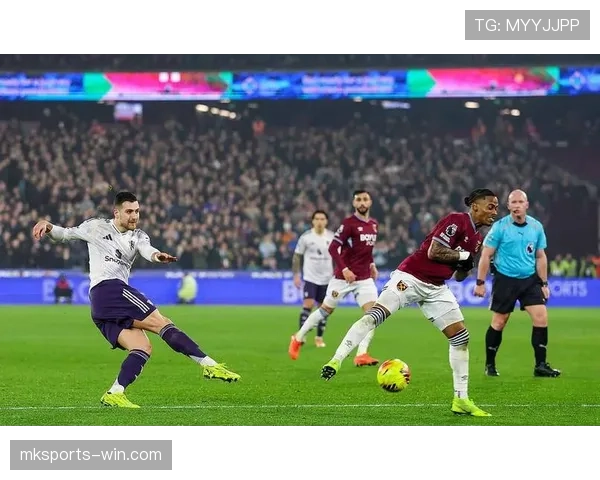 曼联复兴进程仍未完成，现阶段表现能否支撑长期目标面临考验